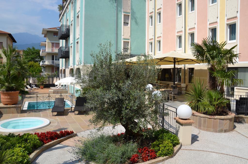 Hotel Leon D'Oro Rovereto  Kültér fotó