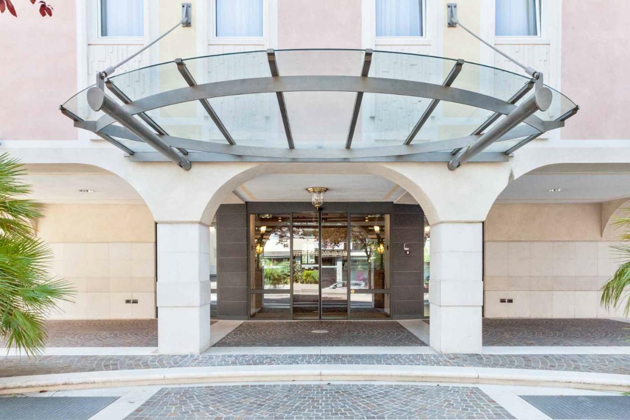 Hotel Leon D'Oro Rovereto  Kültér fotó