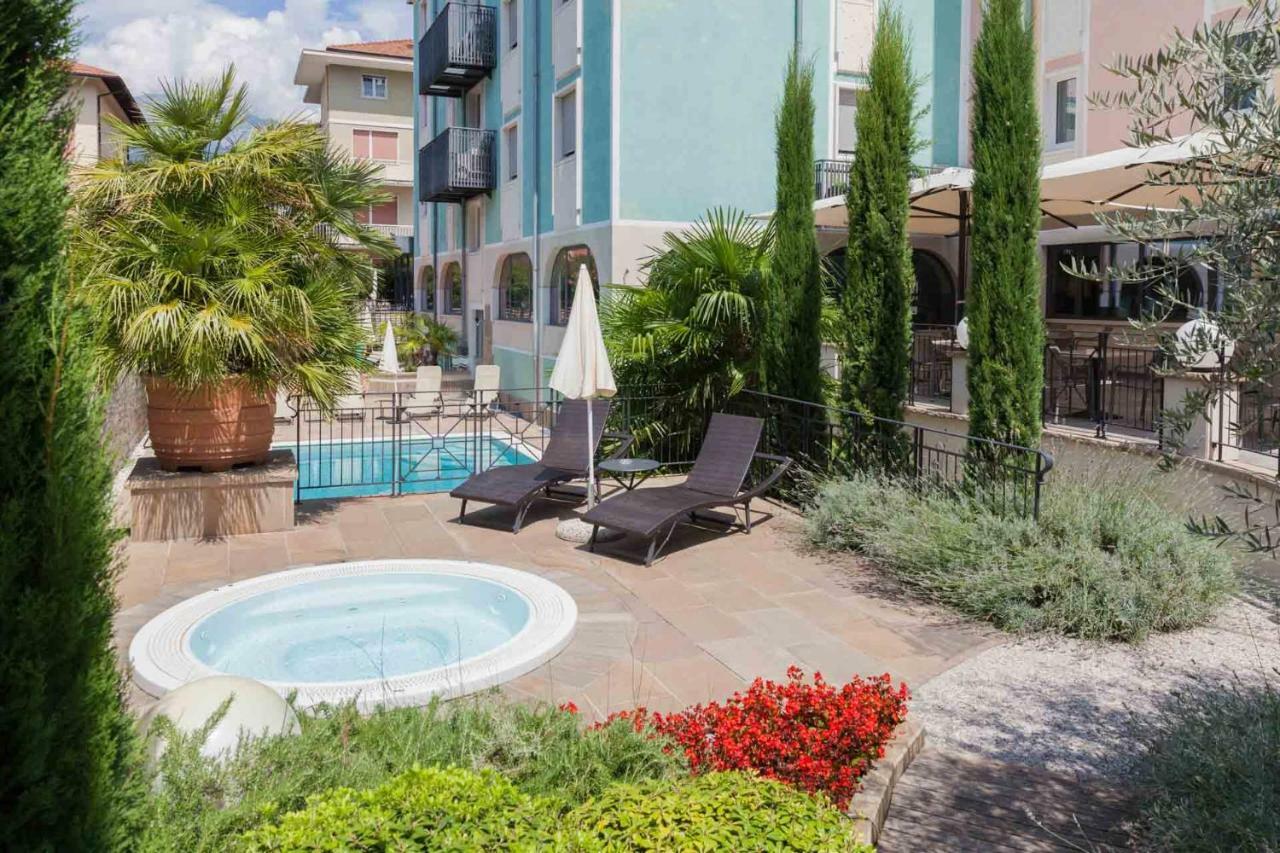 Hotel Leon D'Oro Rovereto  Kültér fotó